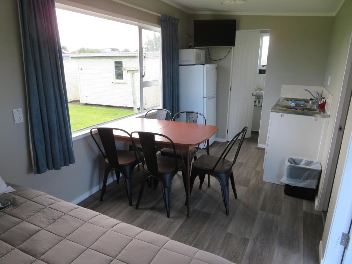 Whanganui Seaside Holiday Park Екстериор снимка
