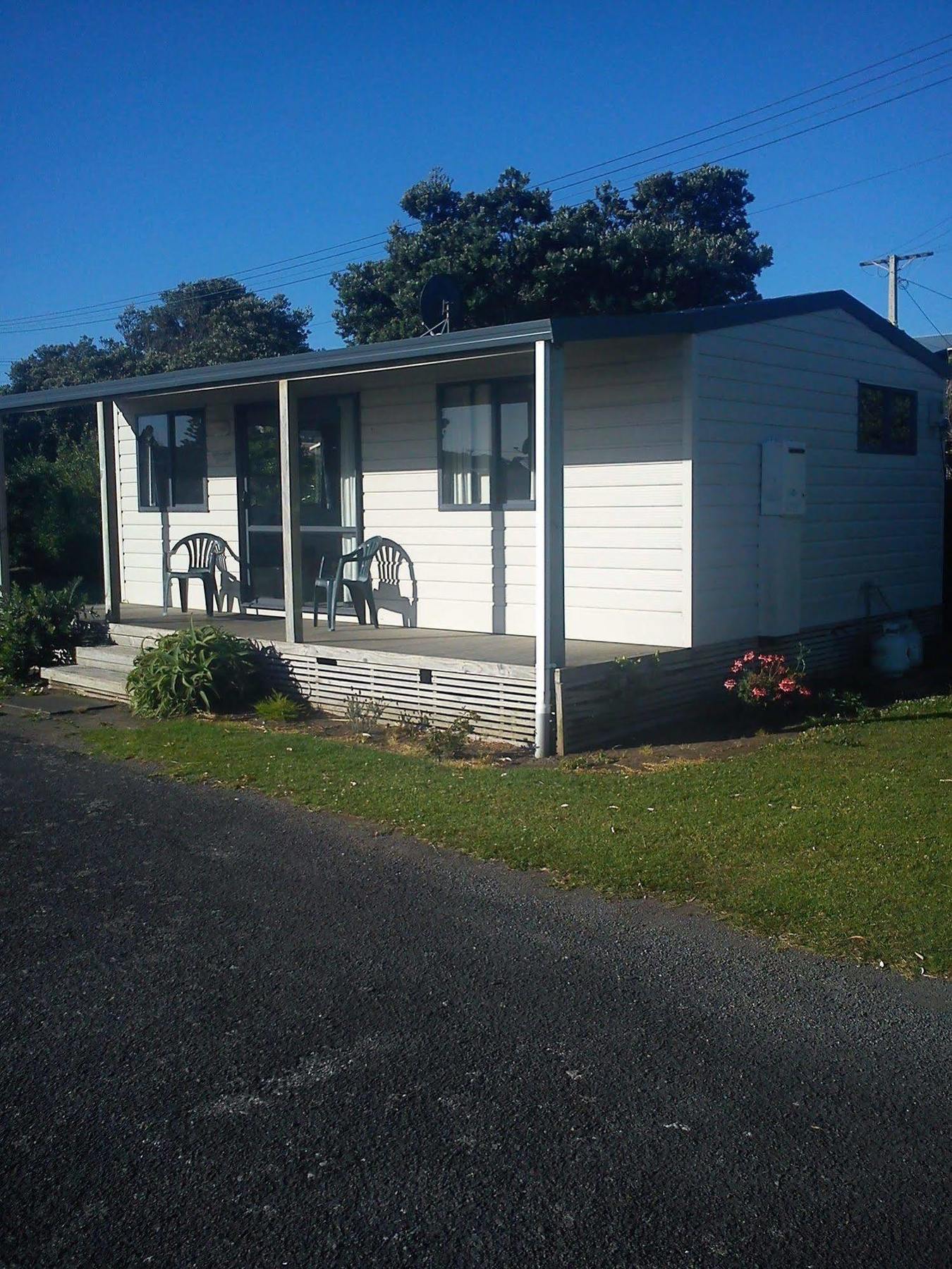 Whanganui Seaside Holiday Park Hotel Екстериор снимка